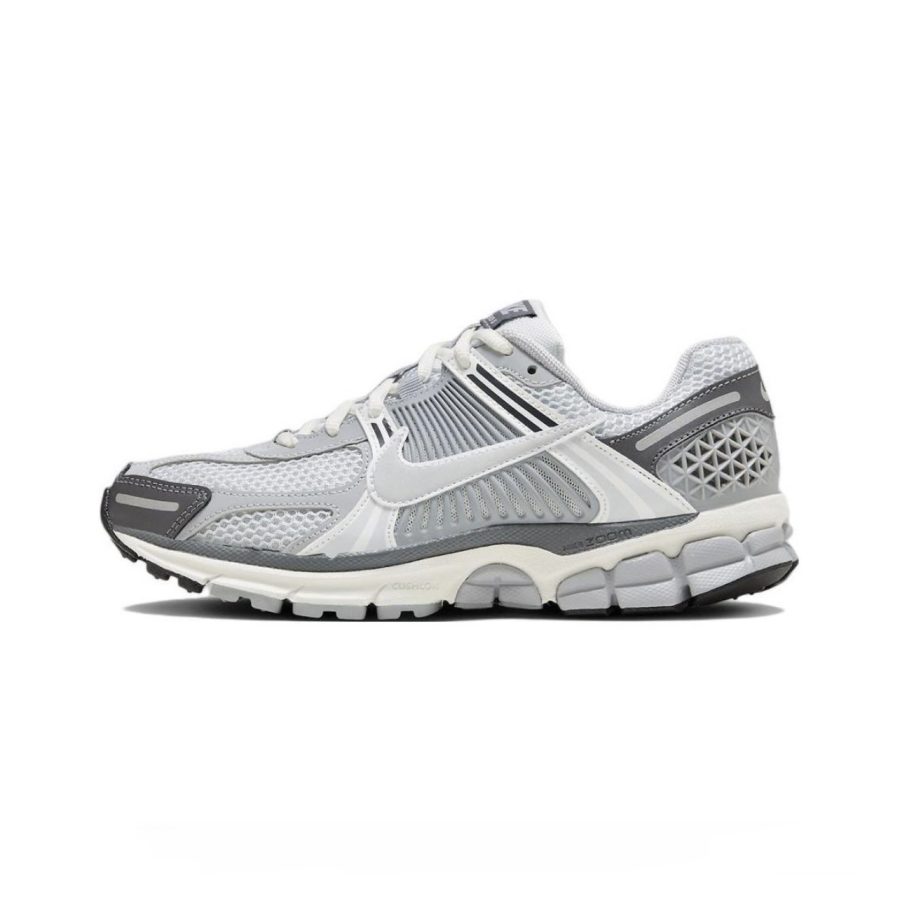 نایک زووم وومرو۵ Nike Zoom Vomero5