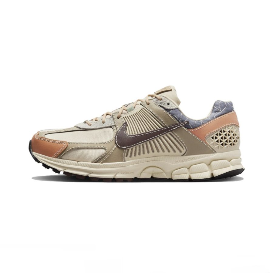 نایک زووم وومرو۵ Nike Zoom Vomero5