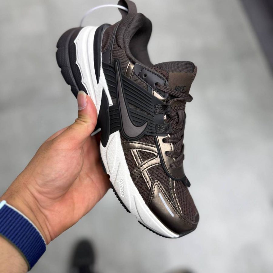 نایک وی۲کی ران Nike v2k run