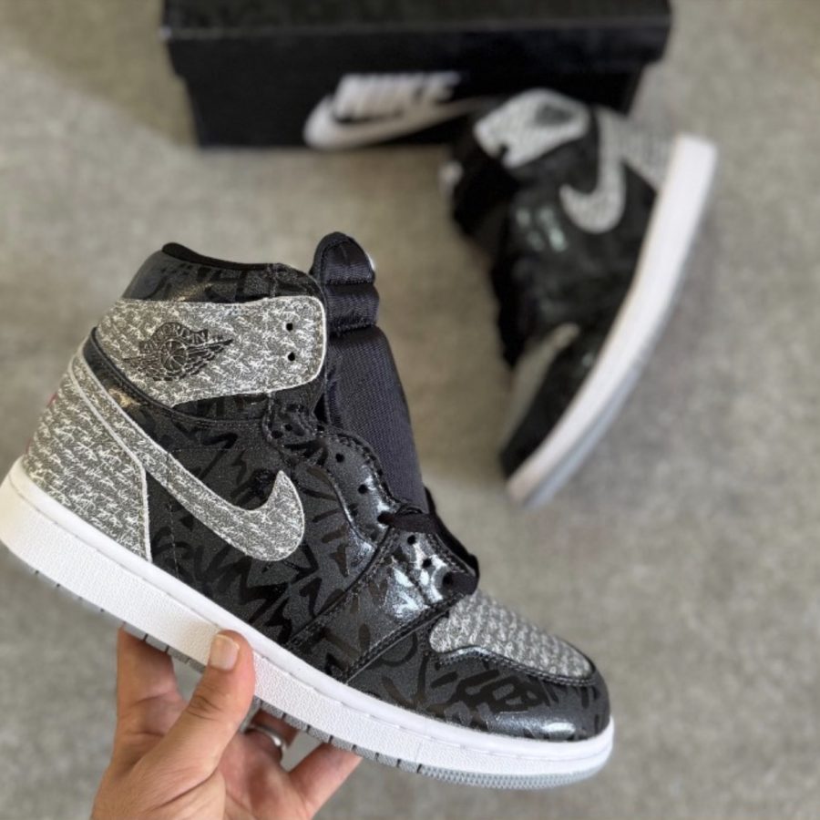 نایک ایر جردن ۱ ساقدار ربلیونر  Nike Air Jordan 1 High Rebllionaire